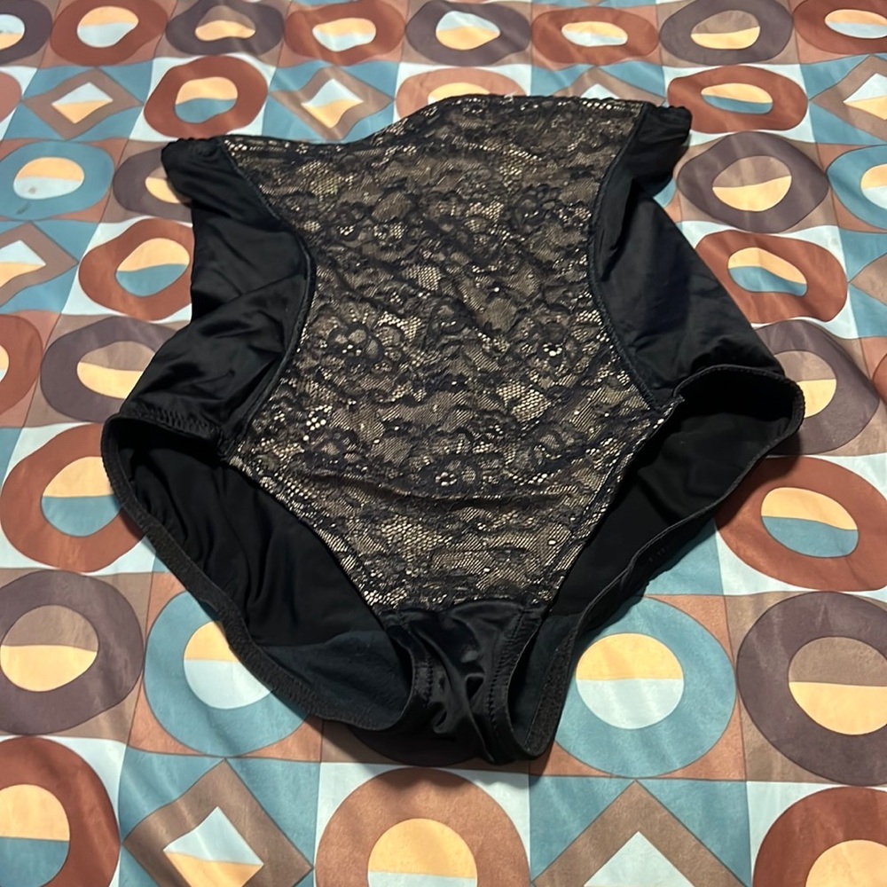 Elegant Black Lace Women's shape Panties